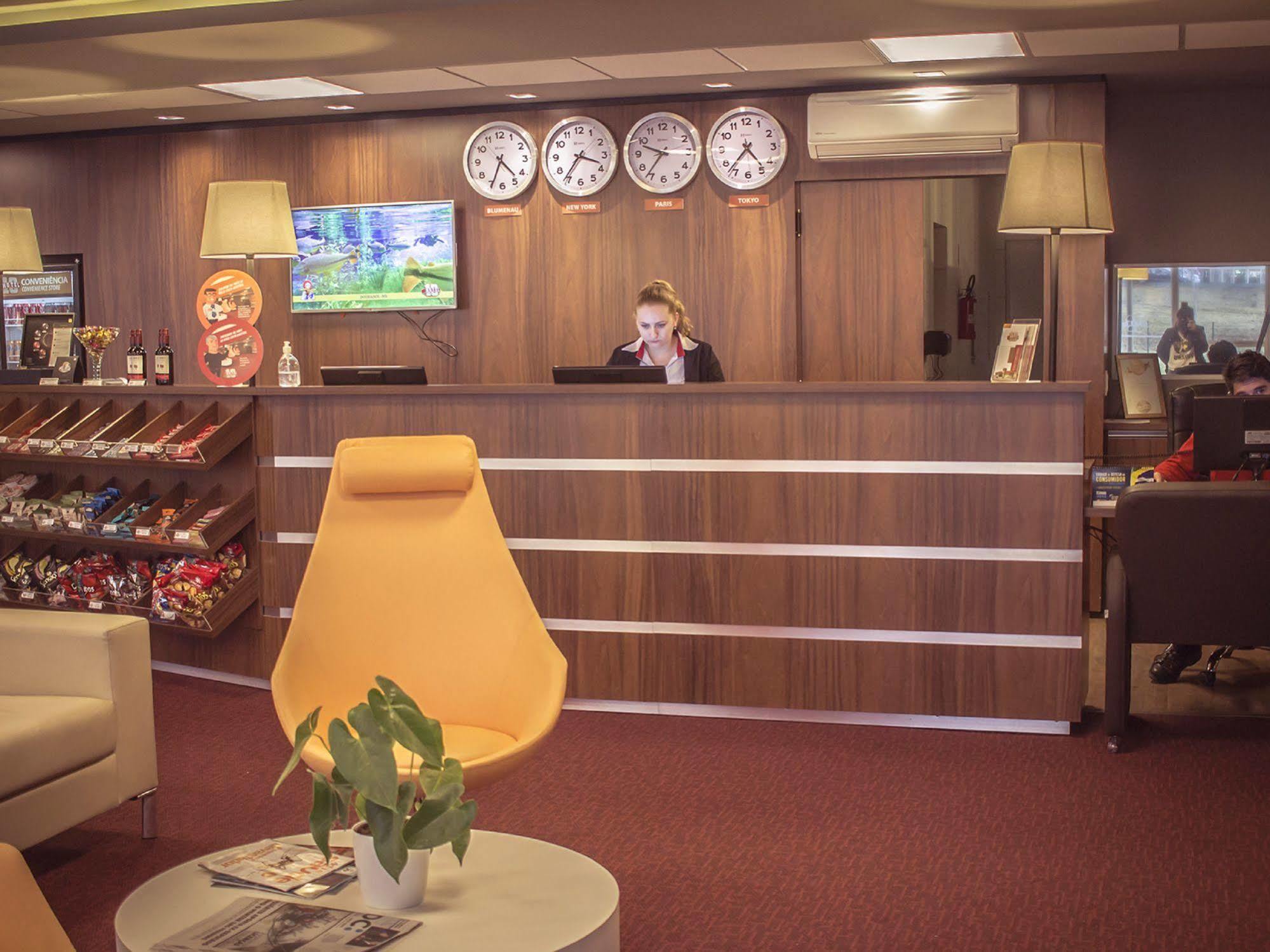 Hotel 10 ドウラドス エクステリア 写真
